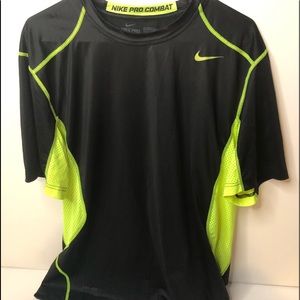 Nike pro combat shirt xl